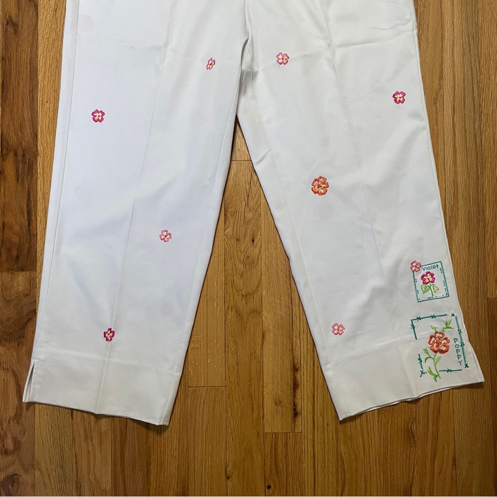 Floral Embroidered White Zipper Pants Capris Sz 14 - Picture 3 of 9